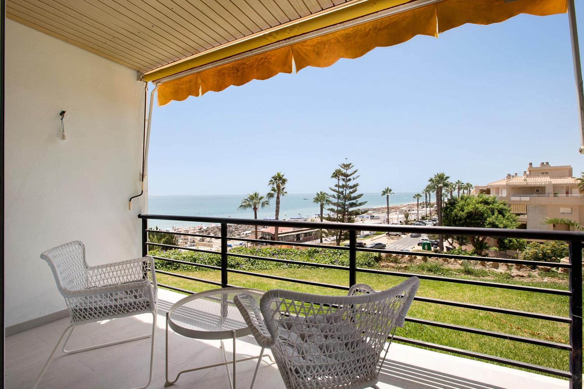 Santa Clara Apartment ตอร์เรโมลิโนส ภายนอก รูปภาพ